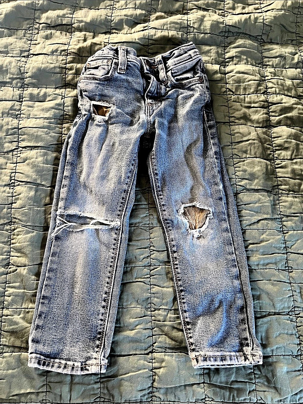 Old Navy Karate Skinny 360° Stretch Adjustable Waist Jeans Distressed Blue Jeans